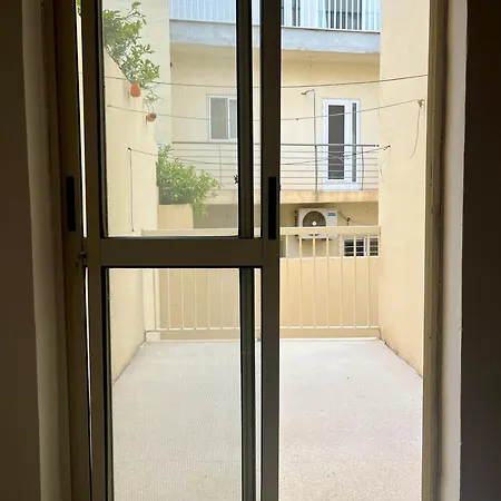 Lovely Room, In Shared House Perfect Location Séjour chez l'habitant *